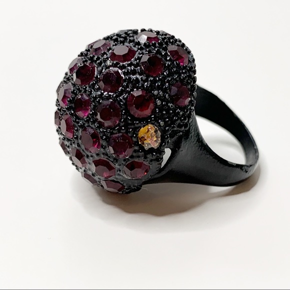 LIA SOPHIA BLACK DOME RING - Picture 3 of 5